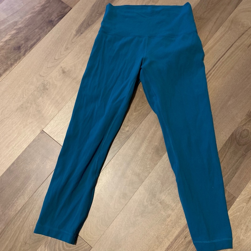 Lululemon Align 21 inch crops, size 4